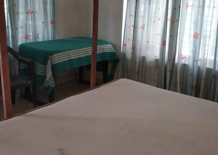 Deauvill Home Stay