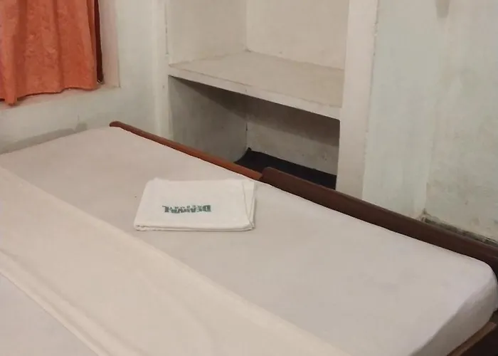 Deauvill Home Stay