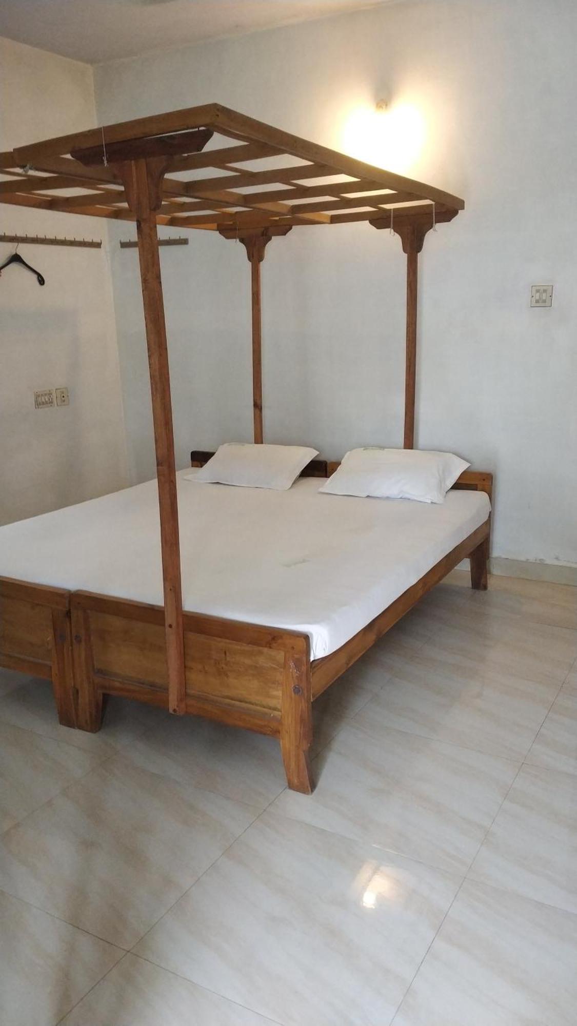 Deauvill Varkala